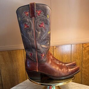 Vintage FRYE Women’s Western Boots “ Prairie” Embroidered Shaft Size 7 M